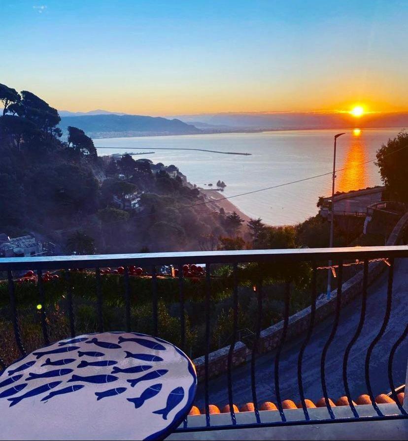 Residence Villa Giordano Sea View Amalfi Coast Vietri Buitenkant foto